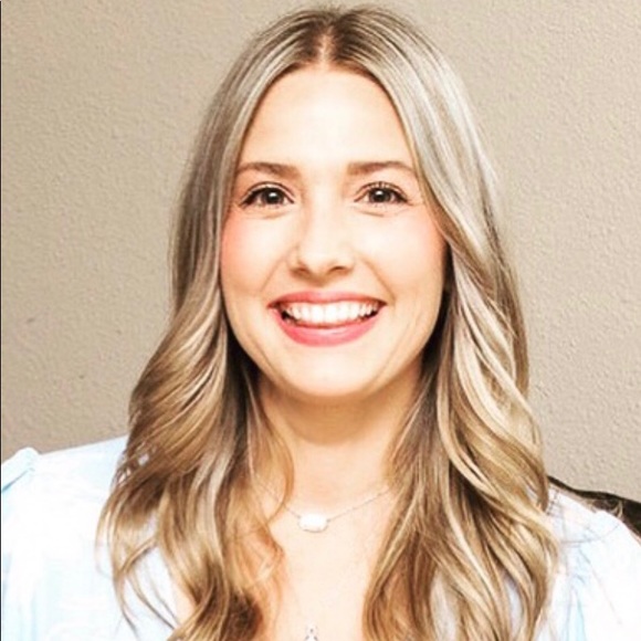 Meet your Posher, Meg - Picture 5 of 9